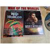Image 4 : LOT: WAR OF THE WORLDS COLLECTION