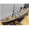 Image 3 : LOT: TITANIC SET