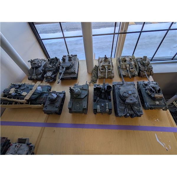 LOT: 12 MODEL TANKS (AS IS)