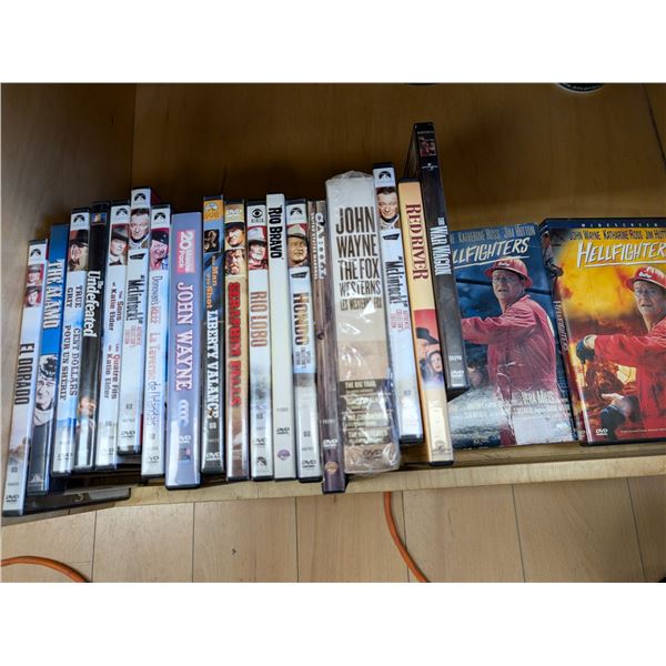 LOT: JOHN WAYNE MOVIE COLLECTION