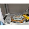 Image 2 : LOT: ASSORTED MODELS & KEEPSAKES