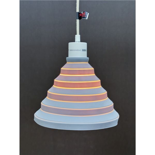 ENS DE LUMIÈRE SUSPENDU PLOG-IT