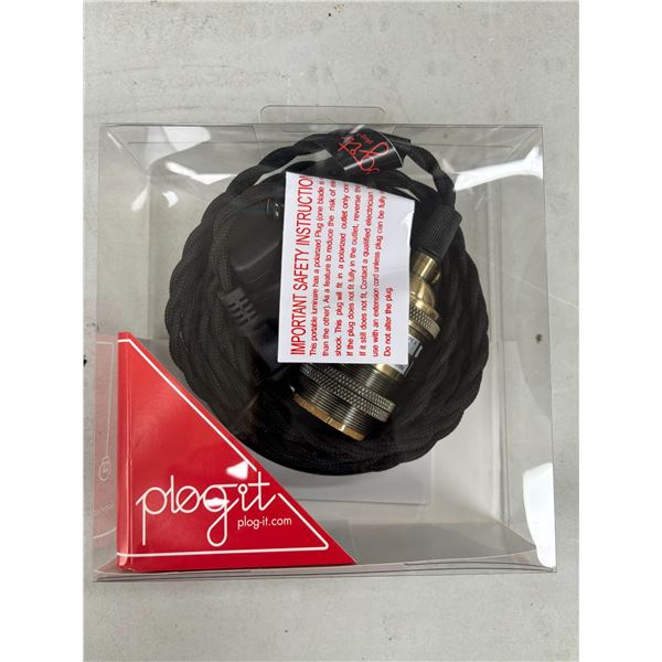 SOCLE AVEC FIL PLOG-IT -NOIR