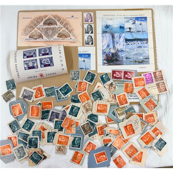 VINTAGE POSTAGE STAMPS PRIMARILY FROM SPAIN (INTERNAL REFERENCE: G)