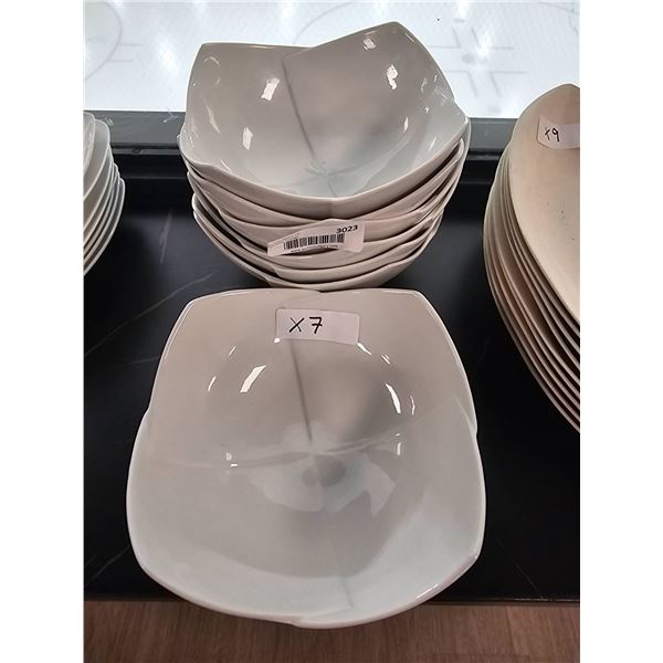 Lot of 7 White Square Bowls, Modern Design