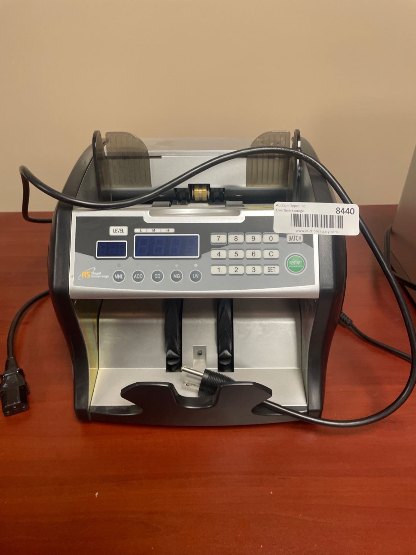 Royal Sovereign Currency Counter With Digital Display - A D Auction ...