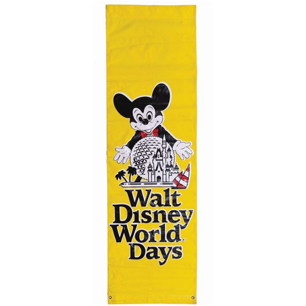 A Walt Disney World Days Mickey Mouse Banner.