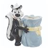 Image 3 : A Pepe Le Pew Vase.