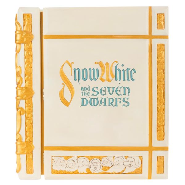 A "Snow White and the Seven Dwarfs" Treasure Book Box.