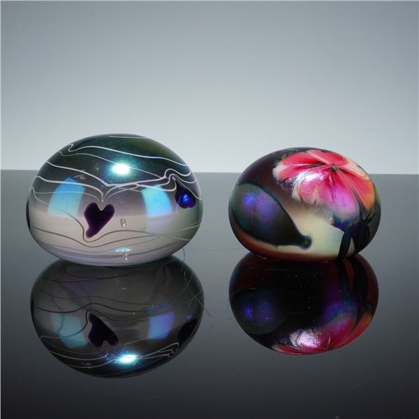 2pc David Lotton Dua Flora & After Robert Eickholt Hearts Vine Paperweights