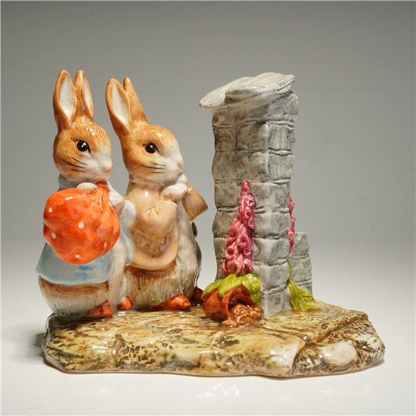 Beswick Beatrix Potter Tableau Hiding from the Cat