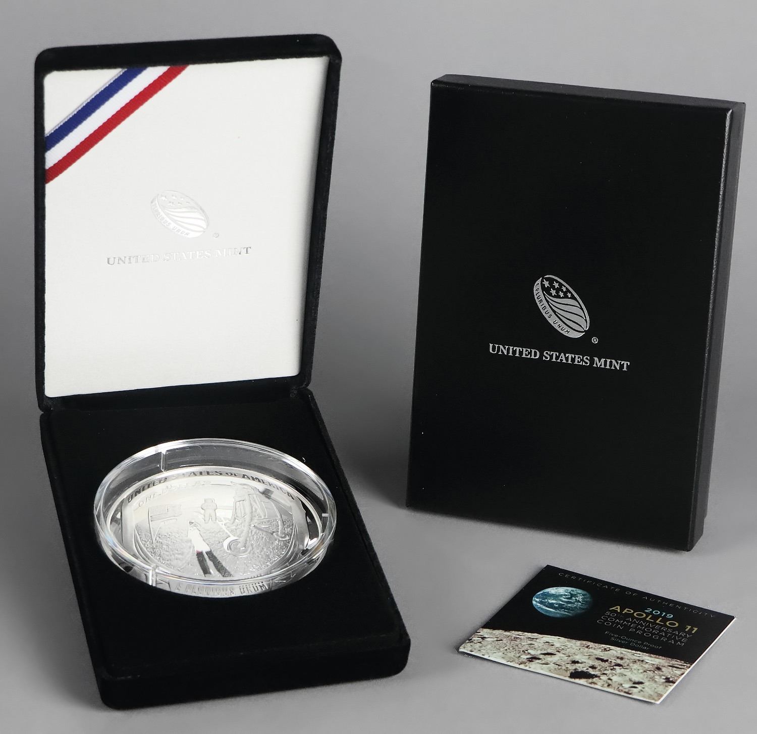2019 Apollo 11 50th Anniversary Commemorative 5 Oz. Silver Coin,