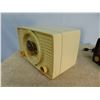 Image 4 : Radios
