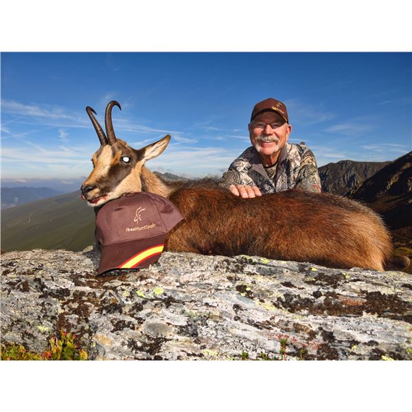 10-day Spain Cantabrian Chamois (SCI Gold Medal), Iberian Mouflon, and Iberian Red Deer Hunt for Two