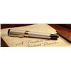 Image 1 : Metallic Silver and Gold Fountain Pen With Dragon Clip Design