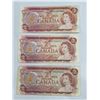 Image 2 : Lot of 3 Bank of Canada $2 1974 Notes with QEII Portrait and Oil Fields Illustration
