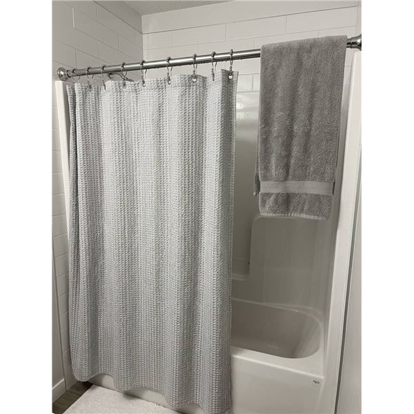 Gray Waffle-Textured Bathroom Curtain with Metal Rings