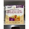Image 2 : Crunchmaster Rice Crackers, 395g, Toasted Sesame and Artisan Four Cheese