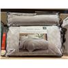 Image 2 : Jennifer Adams King 6-Piece Reversible Comforter Set
