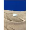 Image 3 : Two-Piece Women’s Tank Top and Shorts Set – Size Large