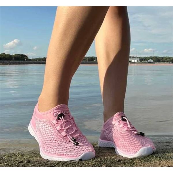 DOUSSPRT Women’s Water Shoes Quick Drying Sports Aqua Shoes Pink Size 7