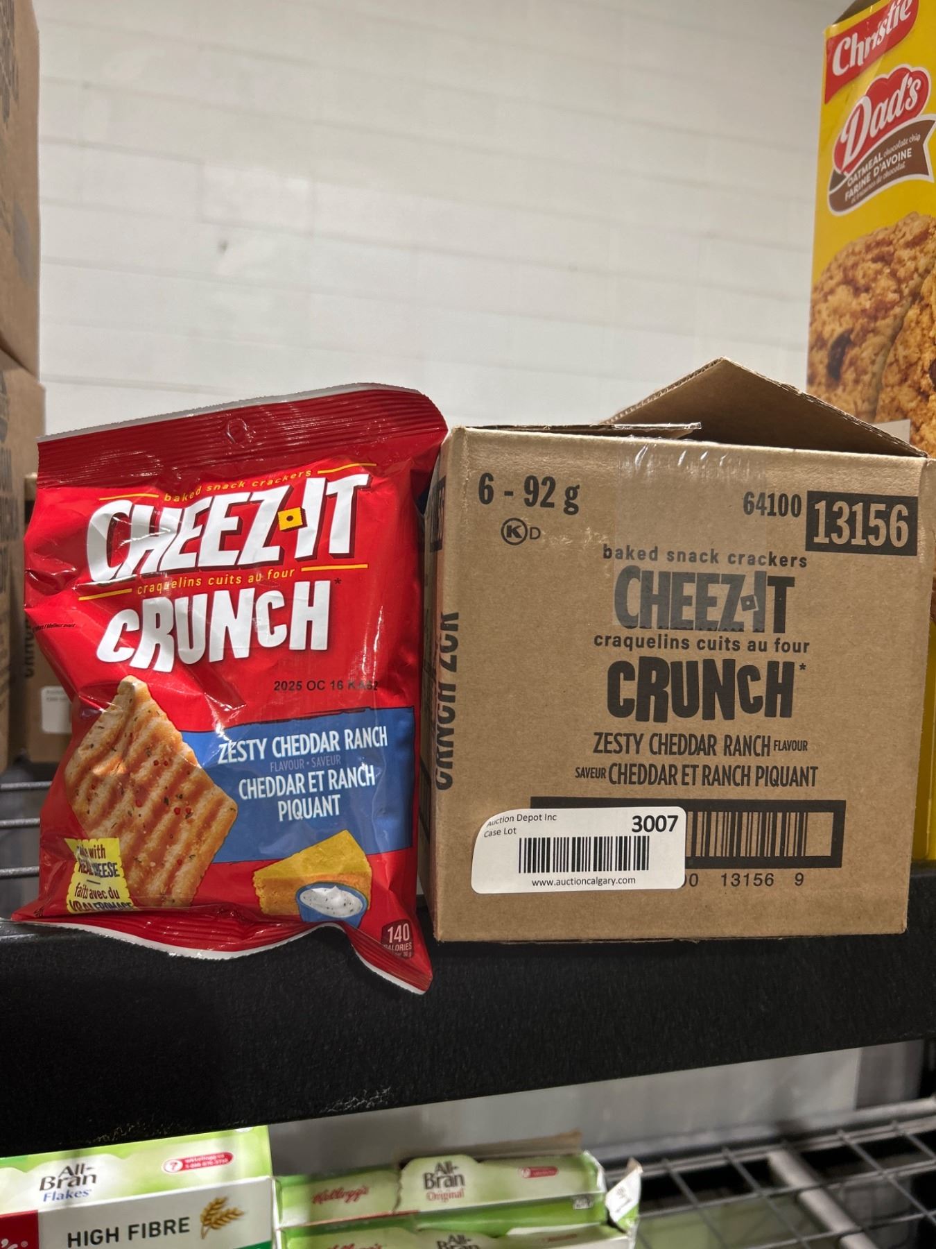 Cheez-It Crunch Zesty Cheddar Ranch Crackers Package - 92g x 6