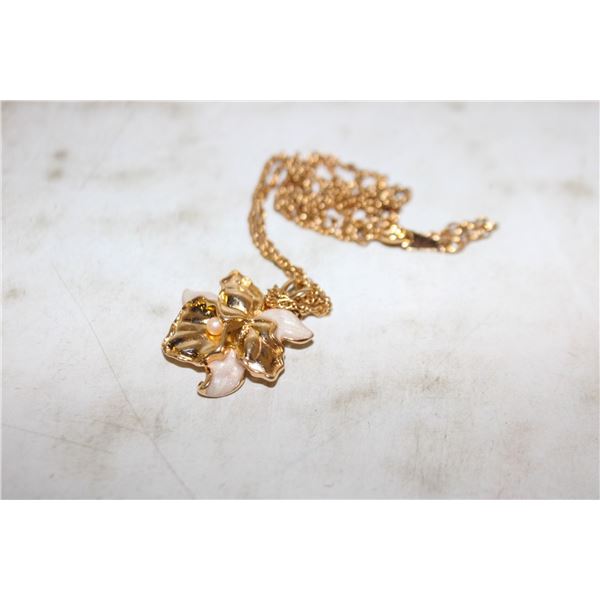 VINTAGE ESTATE NECKLACE