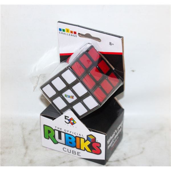 NEW RUBIKS CUBE