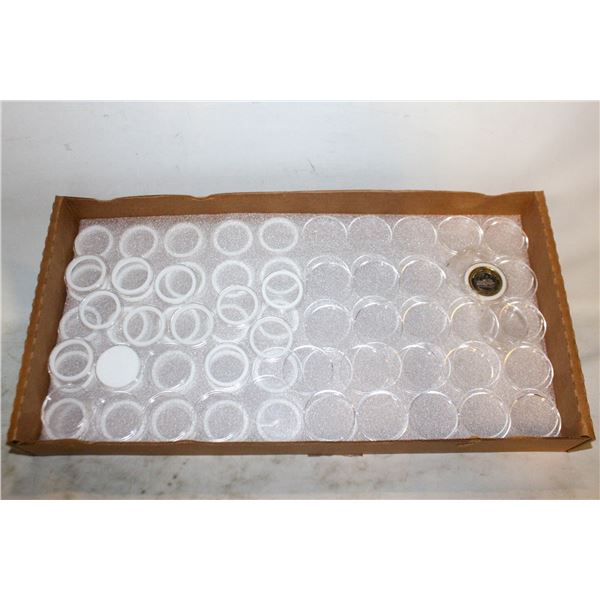 62 35 MM HARD PLASIC HOLDERS