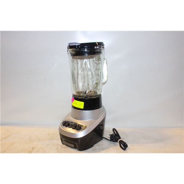 BLACK AND DECKER BLENDER