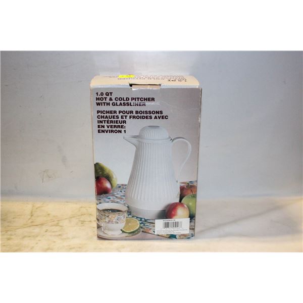 NEW IN BOX WALMART 1.0 QT COLD/HOT GLASSLINED PICTURER