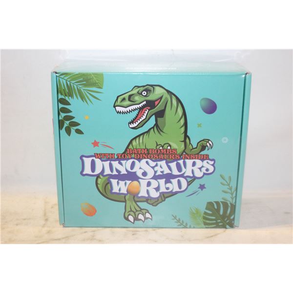 NEW 6 PC BATH BOMBS W/ DINOSAURS WORLD TOYS