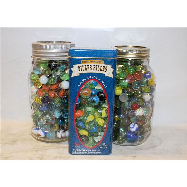 VINTAGE 2 MASON JAR'S OF MARBLES W/CARDINAL MARBLES IN TIN