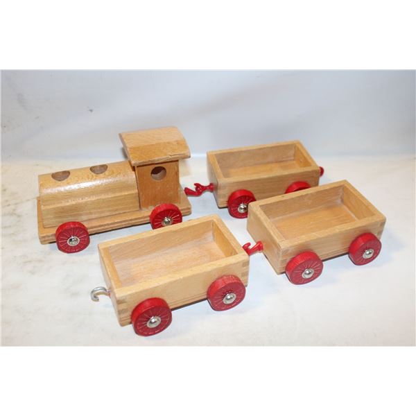 VINTAGE WOOD TRAIN & TRAILERS, METAL IN THE CENTER OF THE WHEELS, TOTAL 24" LENGTH