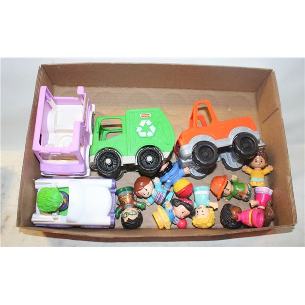 14 FISHER PRICE LITTLE PEOPLE, TOYS
