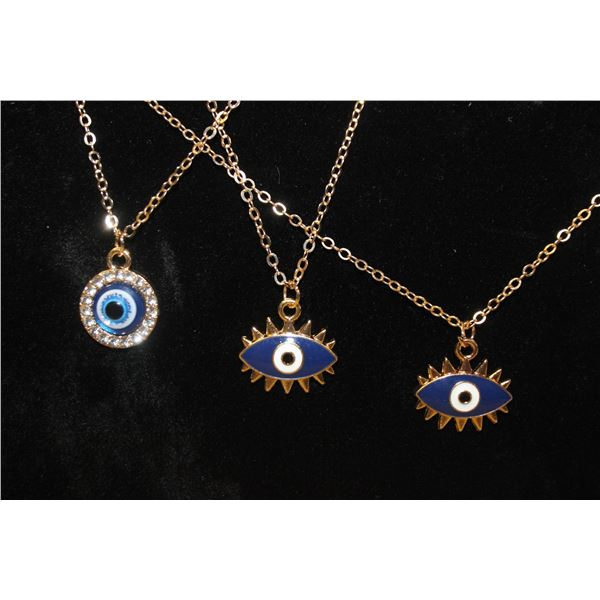 NEW JEWELRY DISPLAY STAND WITH NEW 3 NECKLACES