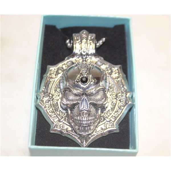 NEW SKULL  BIKERS   NECKLACE