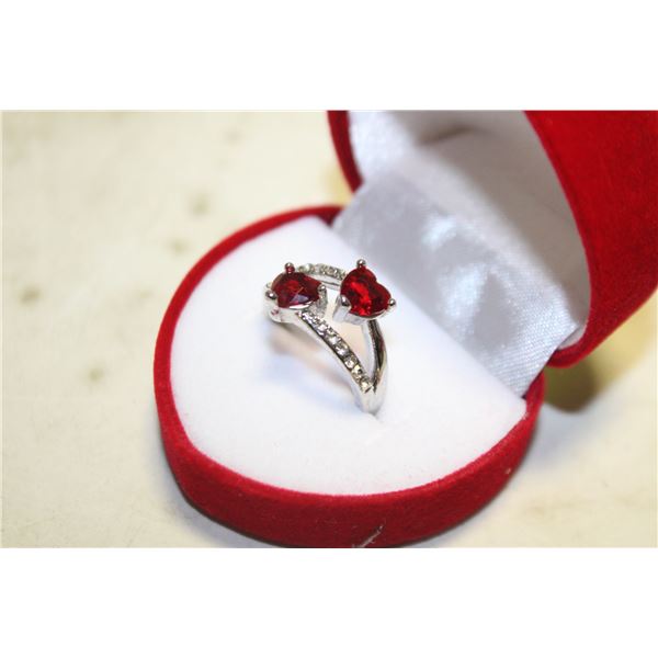 NEW TWO HEARTS SHAPE RING SZ7