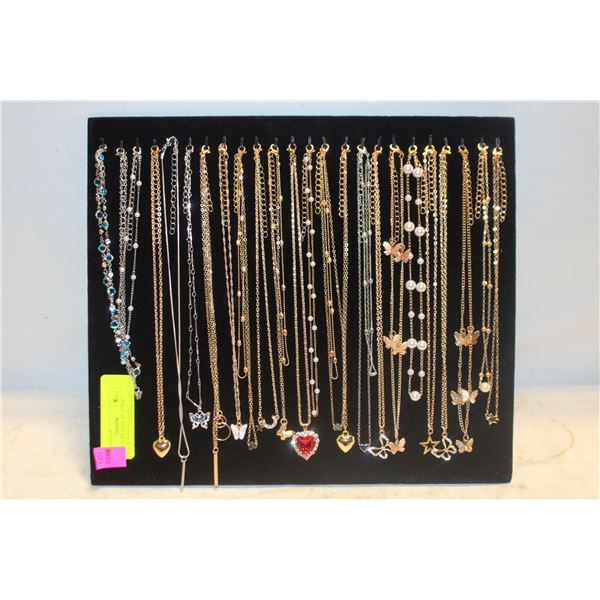 NEW JEWELRY DISPLAY STAND WITH NEW 24 NECKLACES