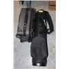 Image 1 : GOLF BAG & CARRY ON BAG
