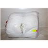 Image 1 : 2PK BEAUTYREST PLATINUM FEATHER DOWN PILLOW QUEEN