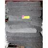 Image 1 : LOT OF SURPLUS BATH TOWELS