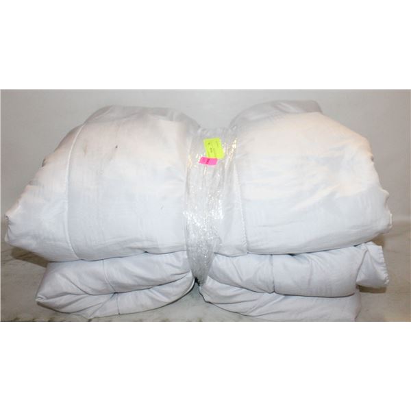 2 TWIN SIZE DUVETS