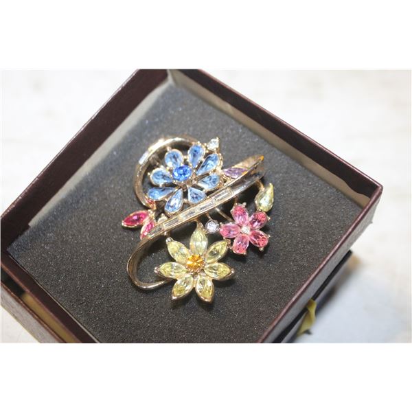 VTG 1950'S COROCRAFT "HONORE" PASTEL FLORAL BROOCH