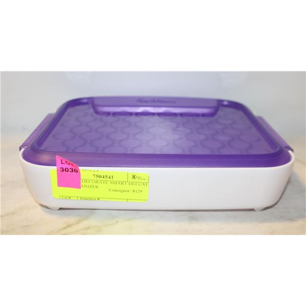 WILTON DECORATE SMART DELUXE TIP ORGANIZER