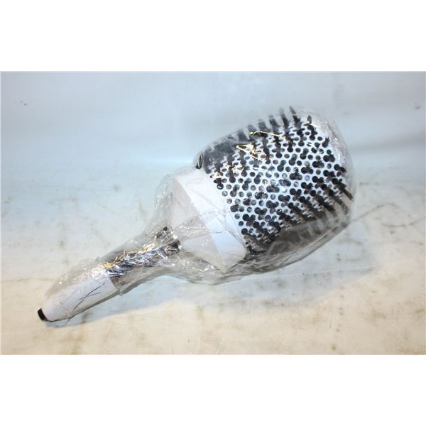 NEW ARTEGO HAIR BURSH CERAMIC ION