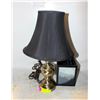 Image 1 : LOT OF 2 TABLE LAMPS