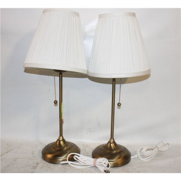 PAIR OF BEDSIDE LAMPS