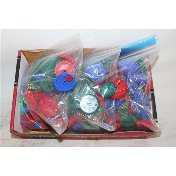 LOT OF PLASTIC GEARS