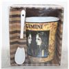 Image 1 : NEW ZODIAC GEMINI MUG WITH SPPON